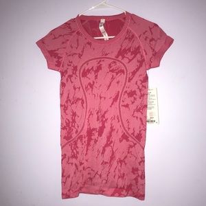 SWIFTY TECH SS CREW* GRANITE